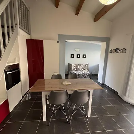 Ondines I Joli T2 Mezzanine Climatise Richelieu Cap D'agde * Агд